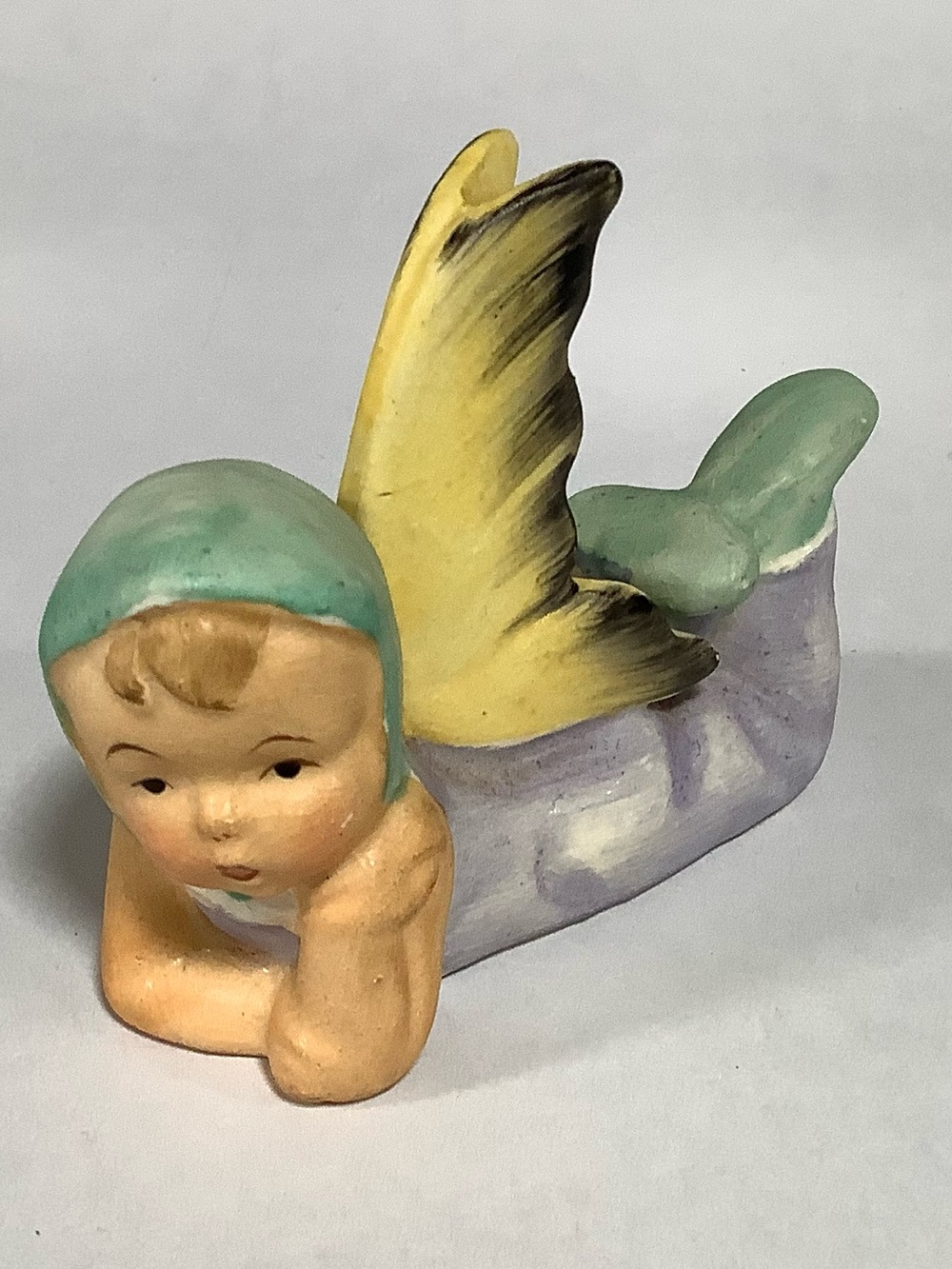 Napco 1950s laying angel figuring made in Japan